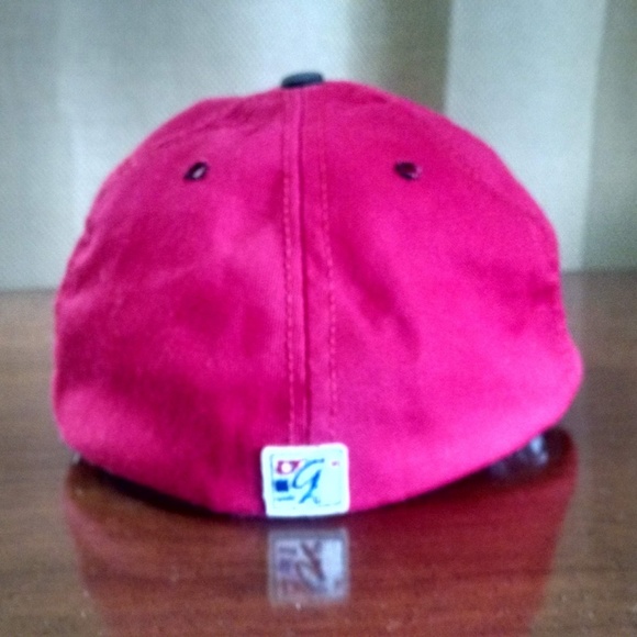 ** HOST PICK** Vintage University of Maryland cap - Picture 3 of 7